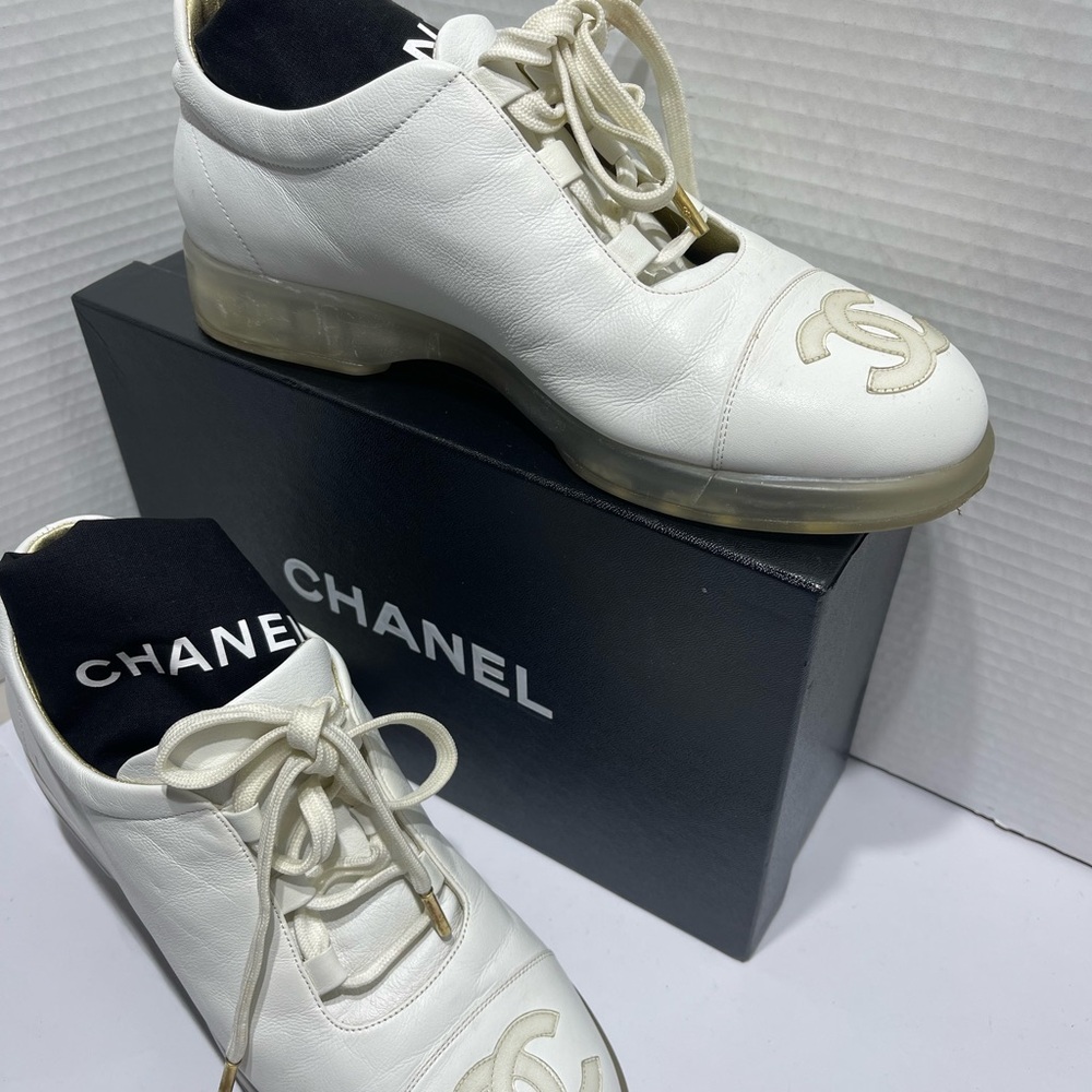 Chanel White Shoes size 8 comes with box and dust bags. - Picture 2 of 12